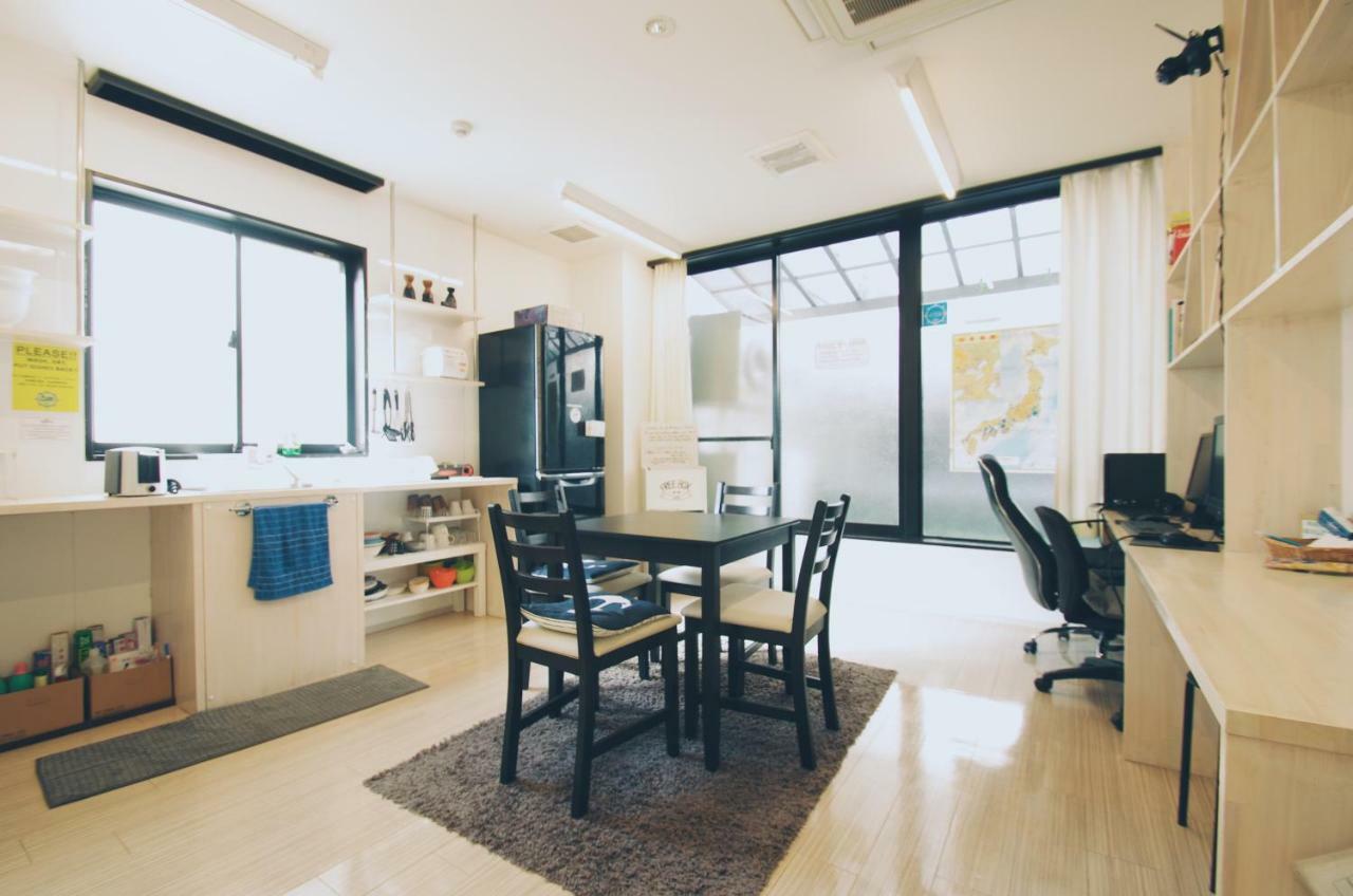 Ark Hostel Osaka Exterior photo